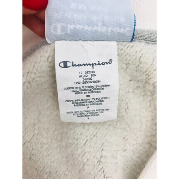 Champion Life Reverse Weave Yarn Dye Stripe Cropped V-Neck Sweatshirt‎ Women's S - Picture 11 of 12